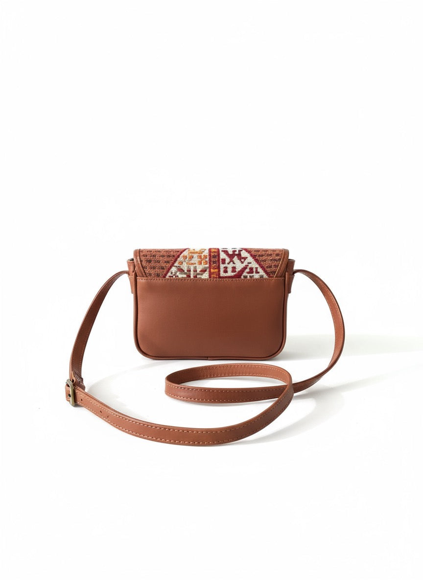 Malika Sumak Crossbody Leather