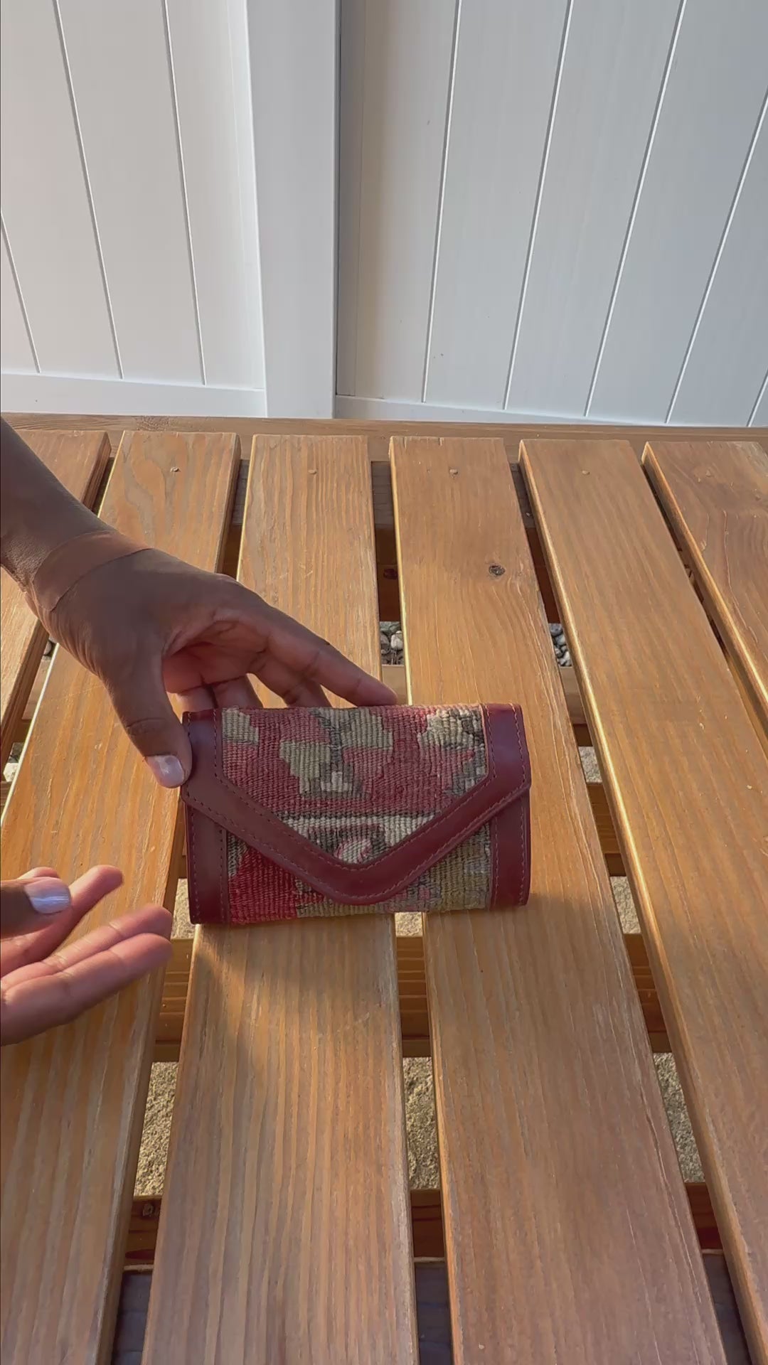 Load video: Madrid Majestic Kilim  Leather Wallet