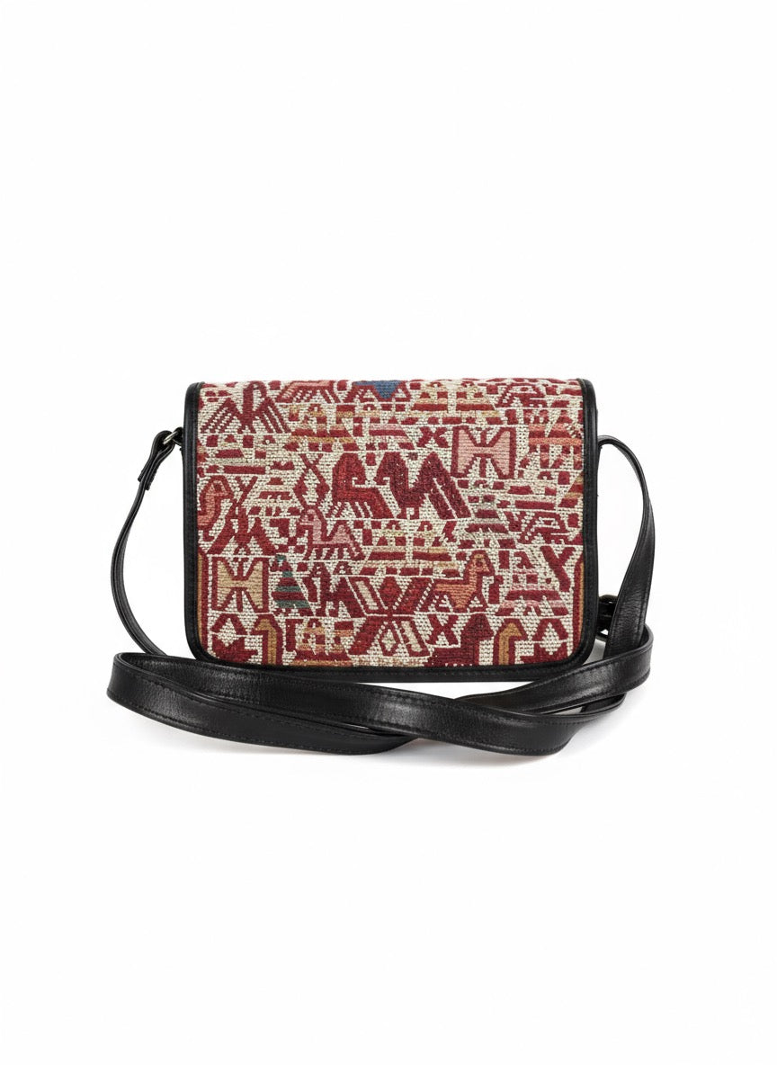 Sanaa Sumak Crossbody Leather Bag